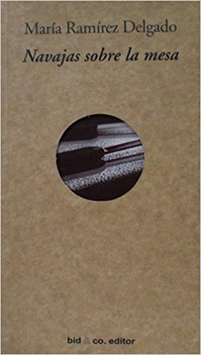 Navajas sobre la mesa